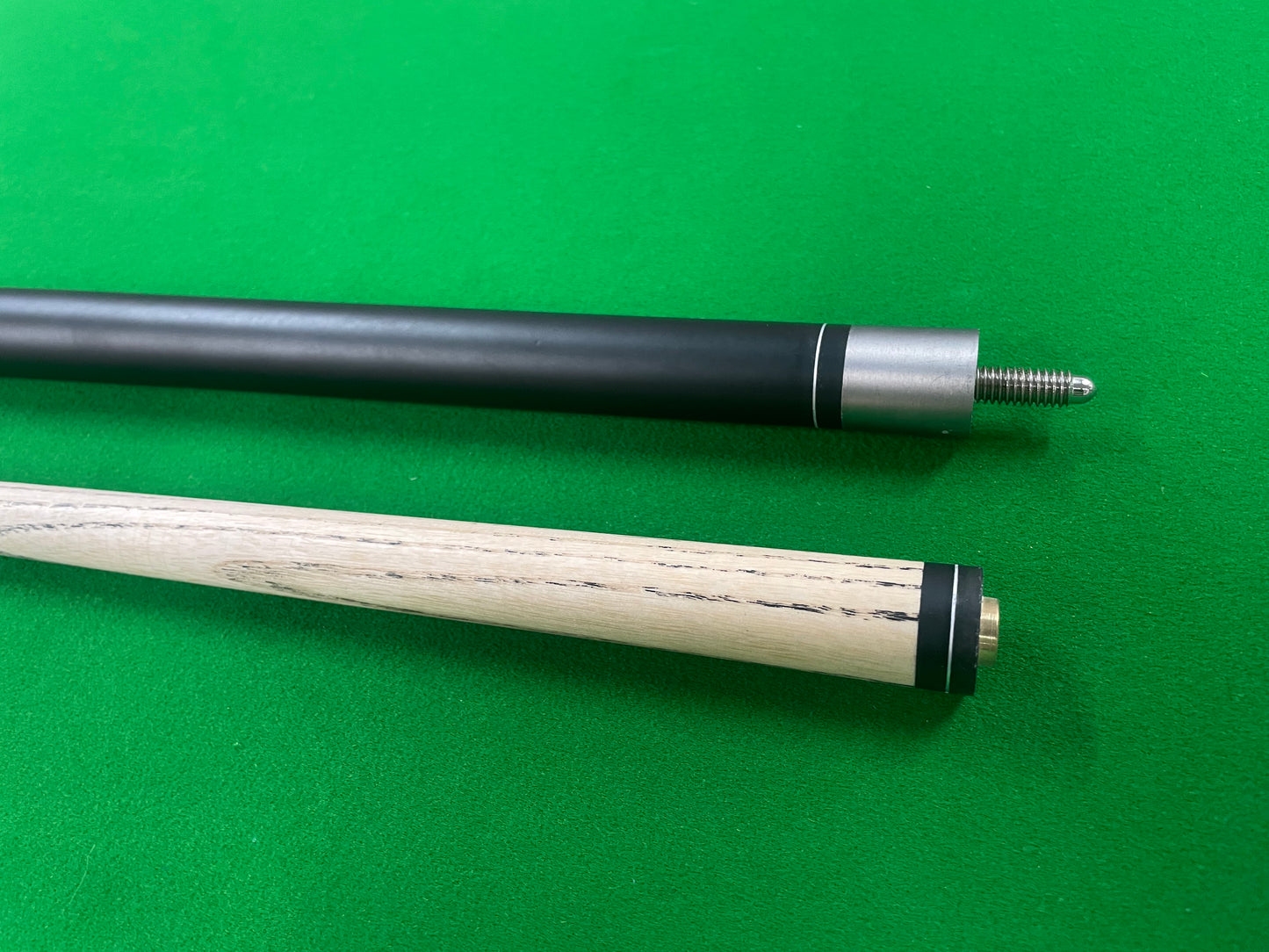 Palko - 21oz Ash Timber Cue with Screw in Tip - 57”